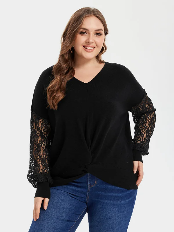 women's T-shirts with asymmetrical hemlinesV-Neck Contrast Lace Sleeve Twist Tee