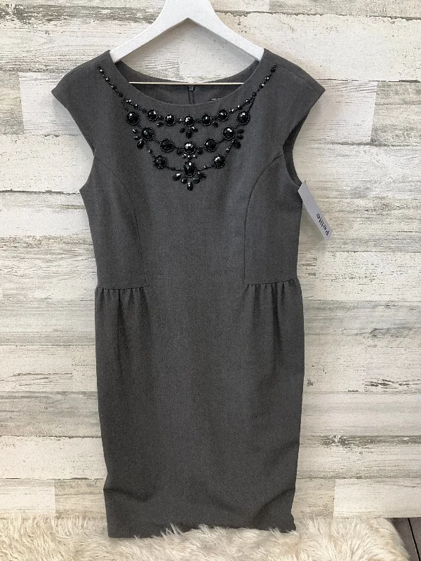 midi dresses for springDress Casual Midi By Jessica Howard In Grey, Size: M