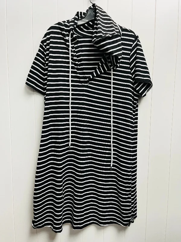 women's maximalist dressesBlack & White Dress Casual Short Shein, Size 2x