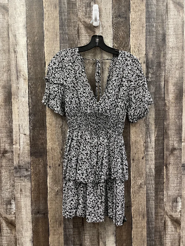 women's floral dressesBlack & White Dress Casual Short Shein, Size L