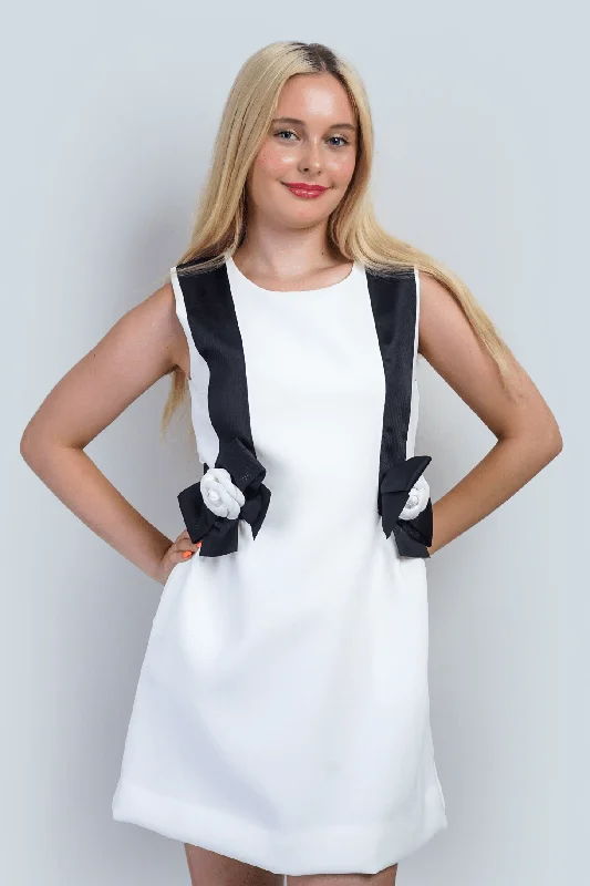 women's satin dressesBlack/White Sleeveless Shift Dress