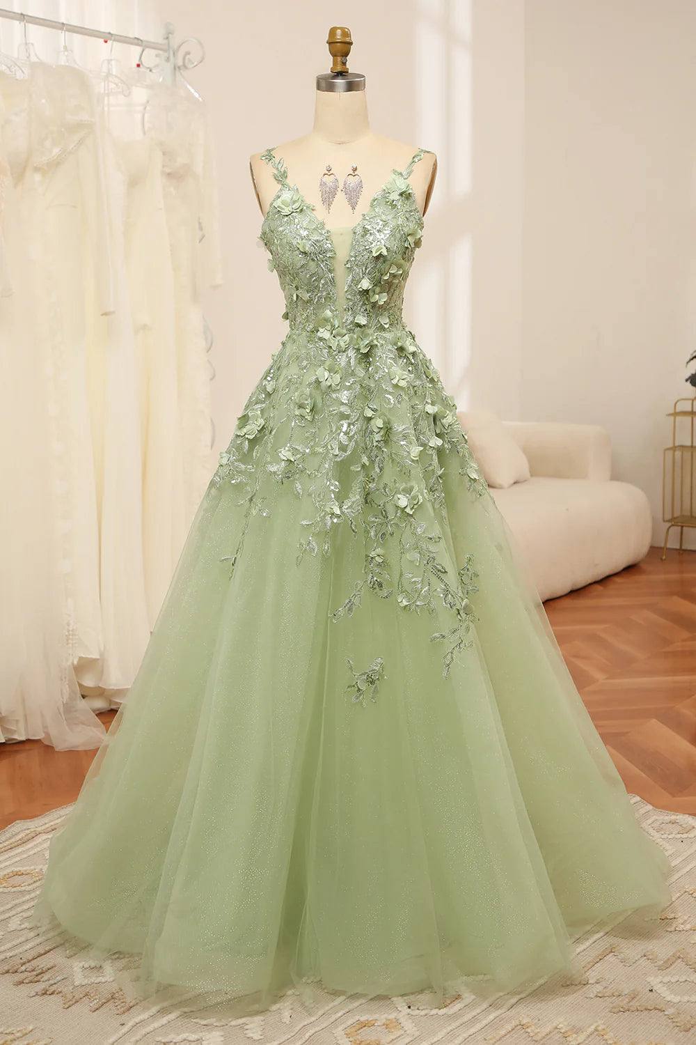 elegant prom dressesAmzcw Green A Line Spaghetti Straps Tulle Long Prom Dress With Appliques